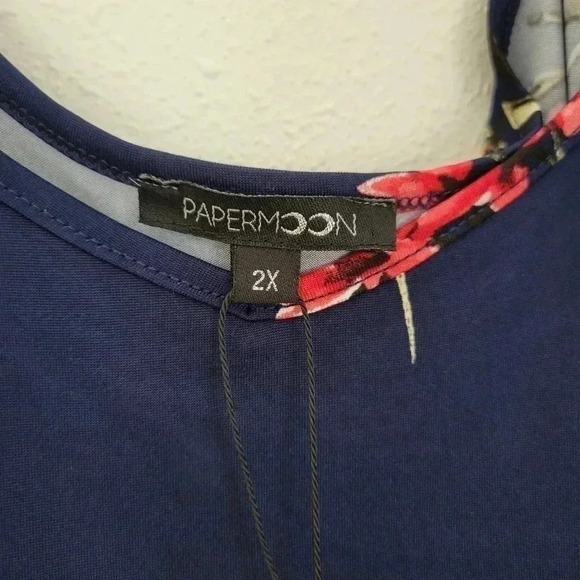 Papermoon Navy Floral Tank Criss Cross Straps 2X - Picture 5 of 5